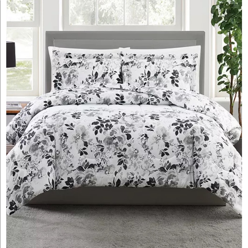 Macy’s Exclusive - Pem America Black & White 3 Piece Floral Print
